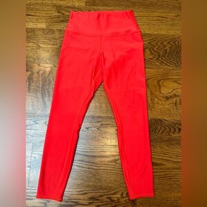 Alo Yoga Women’s 7/8 Airlift leggings in Cherry Red. Size M.